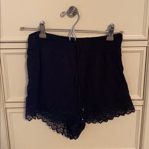 cute black lace bottom shorts!!